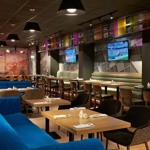 https://international-plaza-hotel.hotelstorontoontario.org