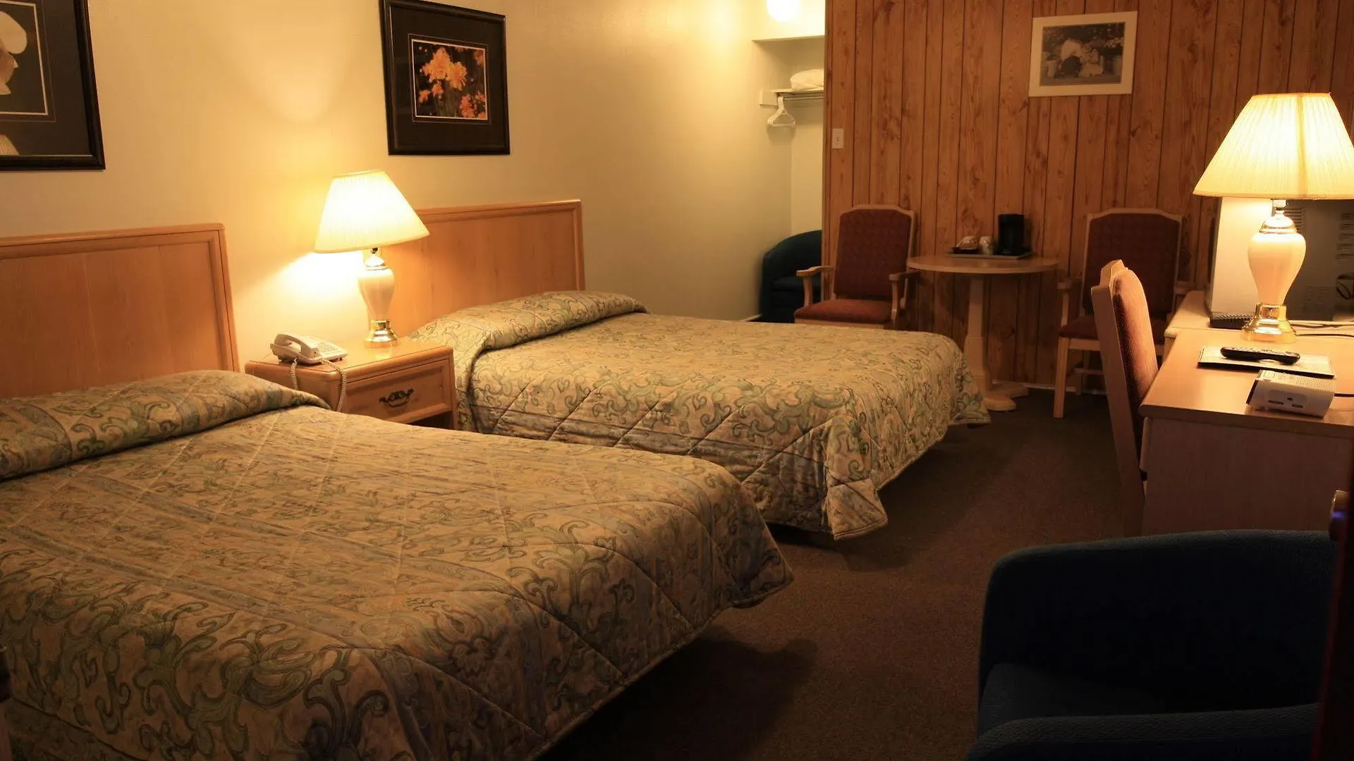 Lake City Motel Dartmouth