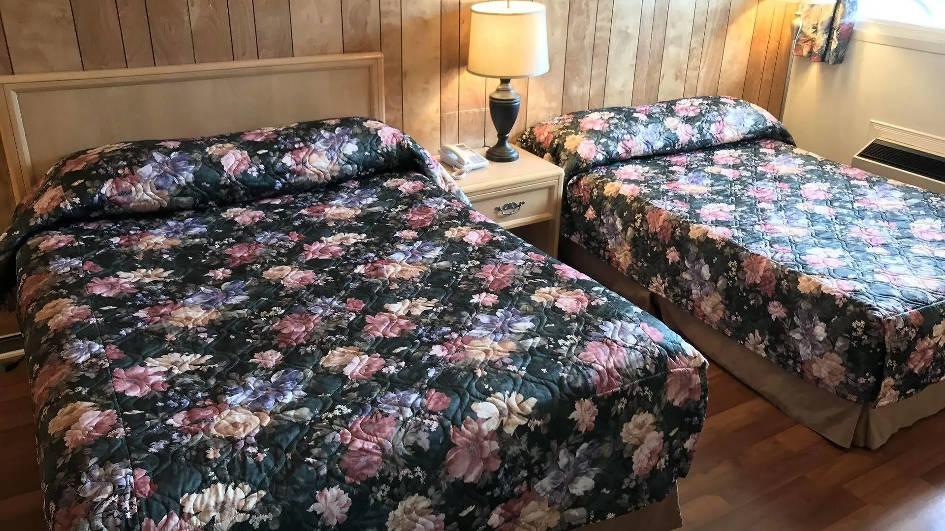 Lake City Motel Dartmouth