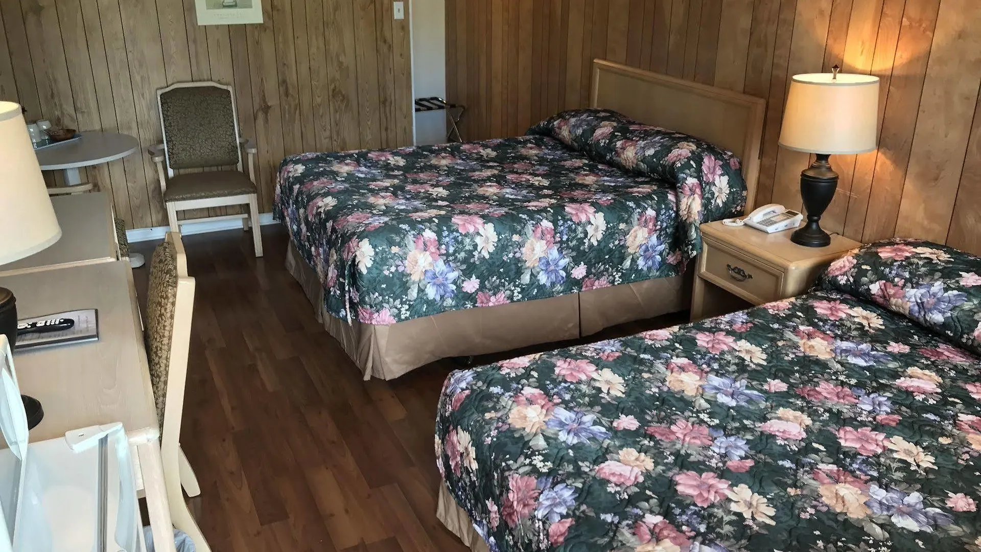 Lake City Motel Dartmouth