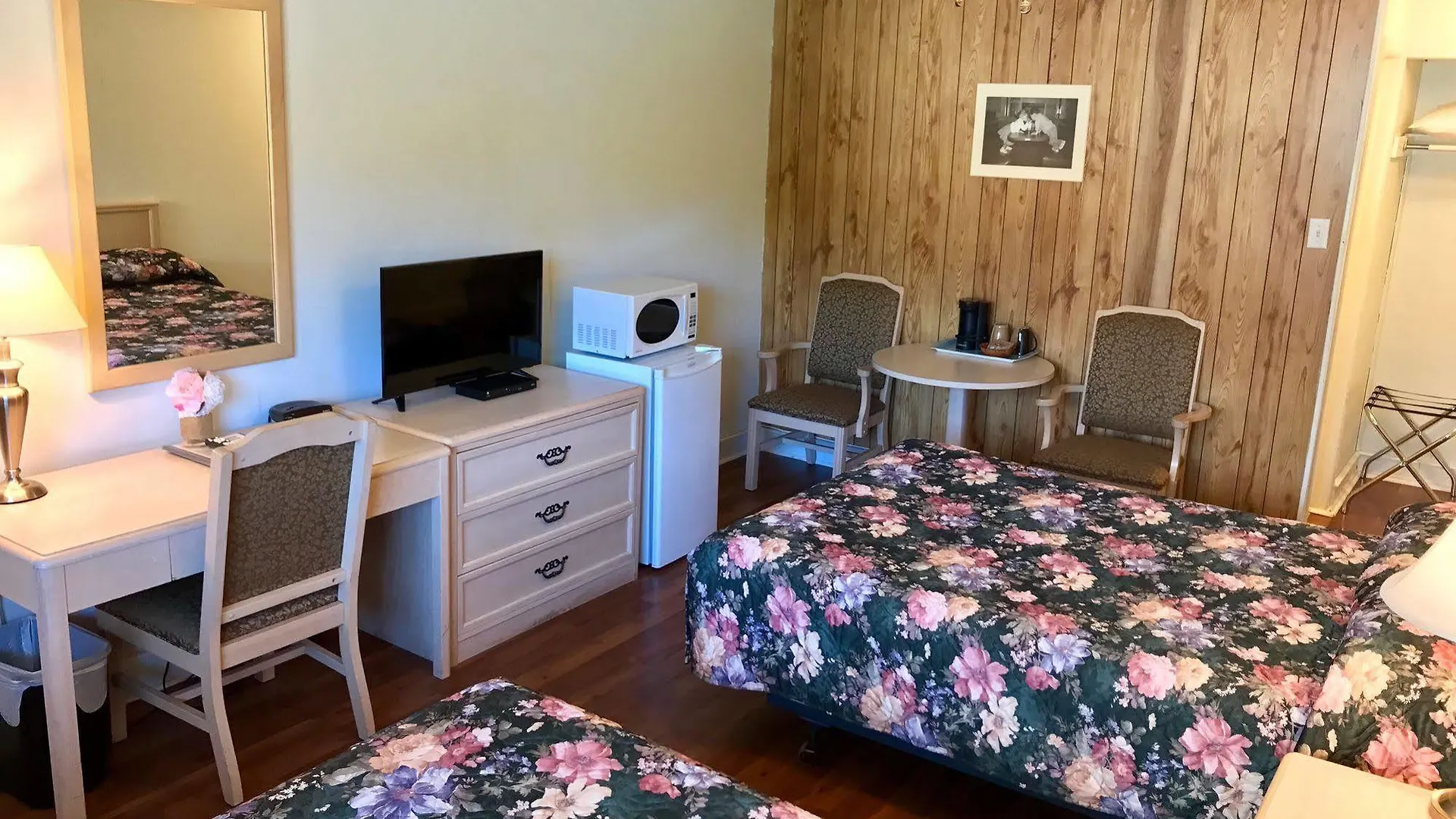 Lake City Motel Dartmouth